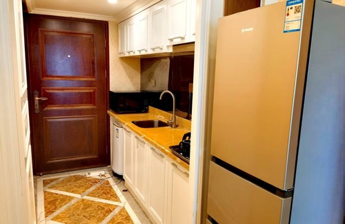 Luohu Apartment | New CBD high-rise 3-brm LOFT, Huaxun Center, Luohu