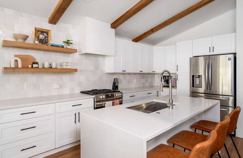 Coeur d'Alene House | Discover CDA Retreat: Golf Course Oasis Near Downtown & Trails