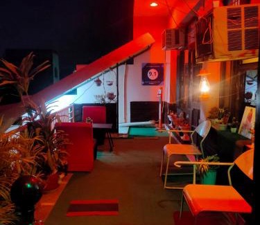 Kishangarh Hotel | Relax at New Chandigarh Holiday Home with Oceanfront Views