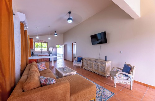 Esterillos Oeste House | New charming home in gated community + private pool