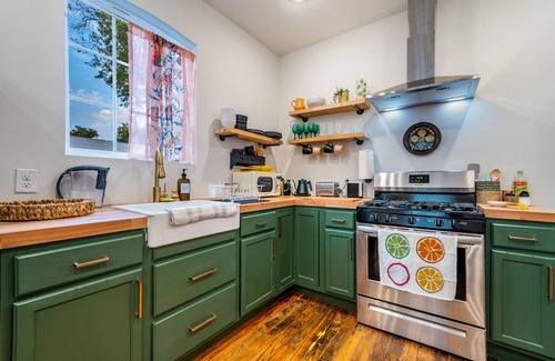 Highland Park House | Historic Bungalow with Modern Amenities Near Riverwalk