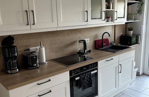 Rysum House | Stylish Oceanfront Getaway at 't Zingel - Rated 10/10