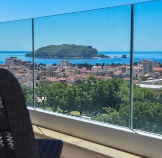 Babilonija Apartment | Relaxing New Chill and Go Apartments with Ocean Views
