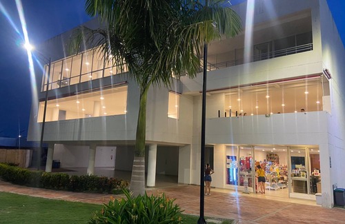 Girardot Apartment | Cozy Condo Retreat with Pool Access in Prime Location