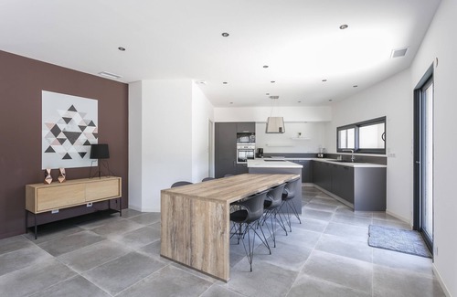 Cap d'Agde Villa | Modern Villa with Private Pool Steps from the Ocean