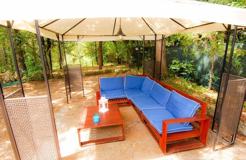 Montelaguardia Villa | Discover a Cottage Amidst Lush Greenery in Mt. Malbe