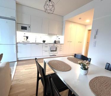 Tikkurila Apartment | New Cozy 2BR near Airport