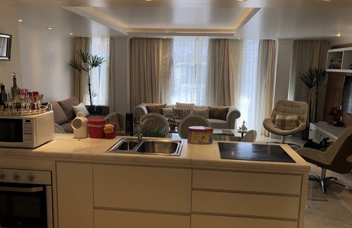 Gramado Apartment | Cozy Apartment in Centro Gramado with Spa & Family Amenities