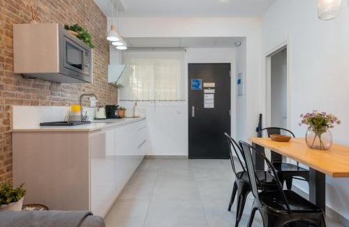 San Carlos-Tartessos Apartment | Top-Rated Tartessos Apartamentos for Family-Friendly Stays