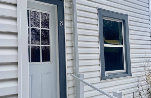 Livingston Cottage | Charming Cottage Steps from Yellowstone River - Rated 10/10