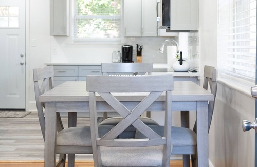 Columbia House | Charming New Cozy Stay Near Columbia and Ft. Jackson