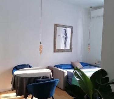 Turro Apartment | Charming Studio Near DUOMO - 7 Metro Stops Away!