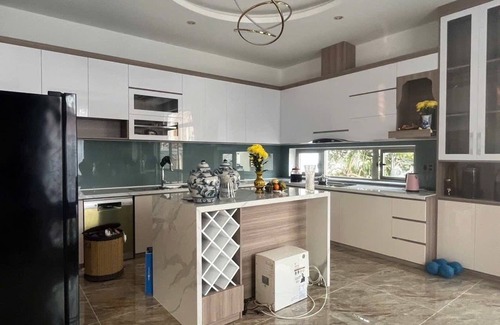 Vung Tau Villa | New cozzy seaview Pool Villa 5 bedrooms front beach Vung Tau 1