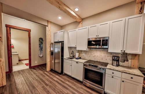 Winter Park House | Experience Comfort at Creekside Chateau with Hot Tub Access