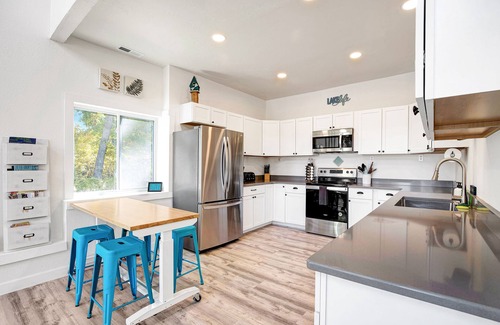 Lake of the Ozarks House | Idyllic Retreat with Breathtaking Views & Pool Access