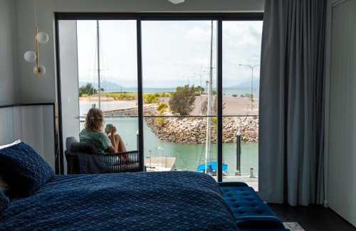 Nelly Bay House | Unrivaled Island Retreat: Dacha on Maggie No#2 Awaits
