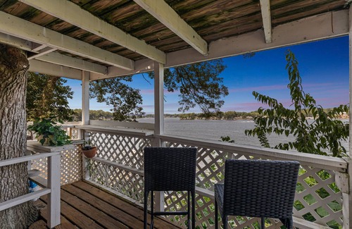 Monticello Apartment | NEW! Dave's Last Resort Lakeside-Comfy Cabin 5