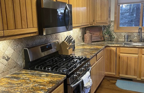 Angel Fire House | Secluded Getaway with Incredible Views and Family Amenities
