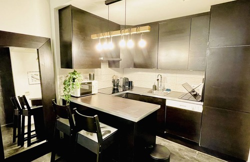 Old Town Apartment | Modern Design Flat in Old Nice Near the Beach