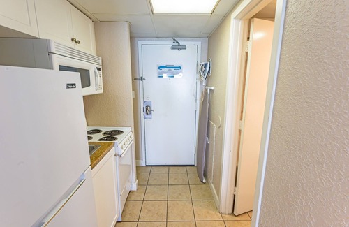Myrtle Beach Condo | New Direct Oceanfront 8th Floor,Sandcastle South!