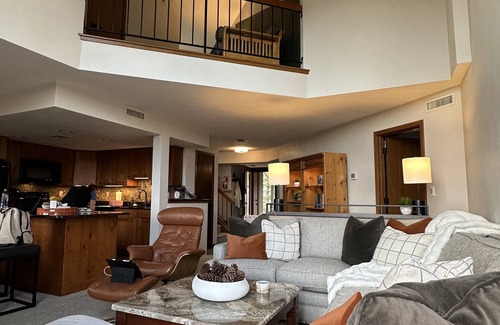 Seven Springs Condo | Experience Adventure and Relaxation at 7 Springs Mountain Resort