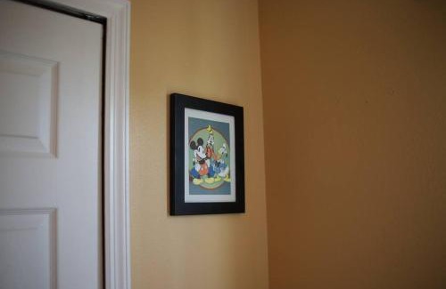 Ridgewood Lakes House | Sunny Escape: Private Pool & TV Minutes from Disney!