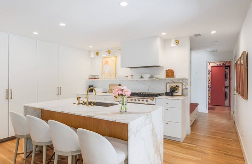 Austin House | Downtown House with Heated Pool, Hot Tub & Lake Views