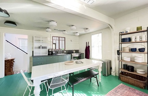 Three Oaks House | Modern Family Getaway in Downtown Three Oaks - Near Beach!