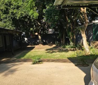 Mahikeng House | New Dreamland Guesthouse