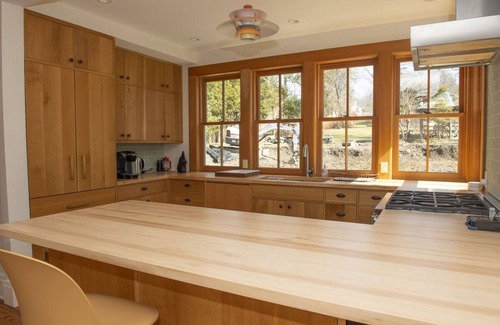 Town of Ledyard Apartment | Elegant Village Home with Ocean View and Top Guest Rating