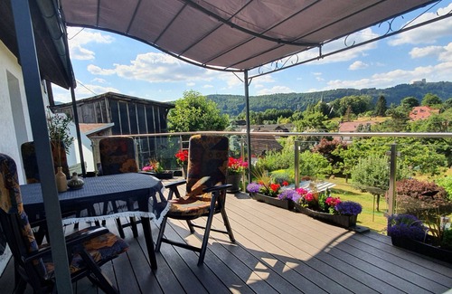 Suhl House | Discover Elizahaus Ringbergblick: Family-Friendly Retreat
