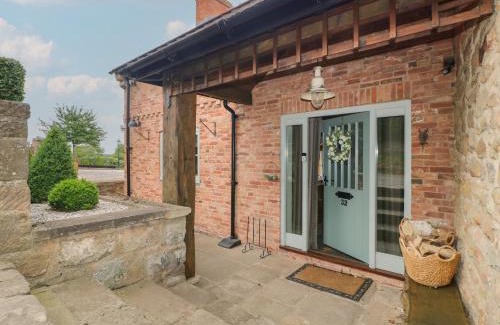 Melbourne House | New Elms Farmhouse