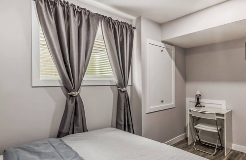 Southwest Edmonton House | Modern Guest Suite in Southwest Edmonton for Family Adventures