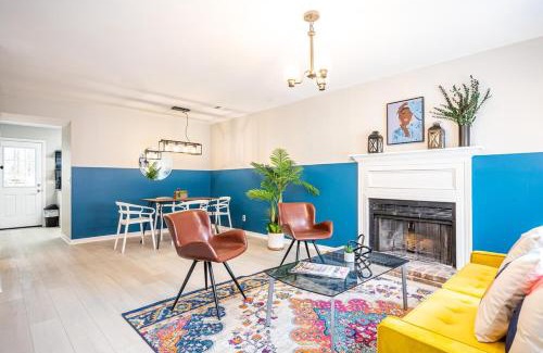 Norcross House | Cozy 2B2B Townhouse Retreat Near Family-Friendly Amenities