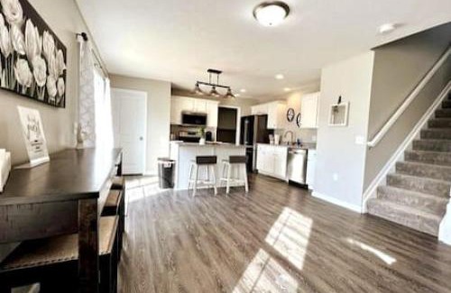 Germantown Apartment | Stylish Executive Home in Germantown, Ohio Awaits You
