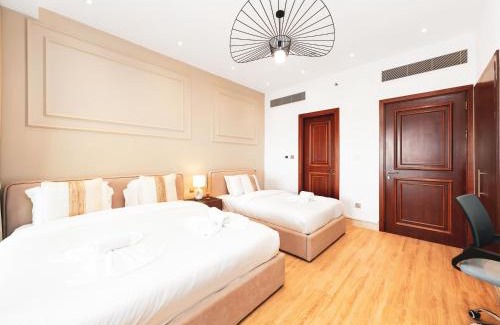 Palm Jumeirah Apartment | New Fairmont Residence with private beach on PalmJumeirah