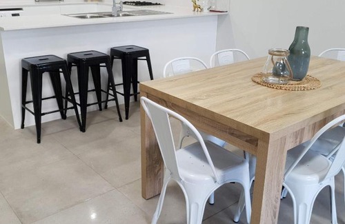 Penrith Apartment | Family-Friendly Apartment for 7 with Great Amenities