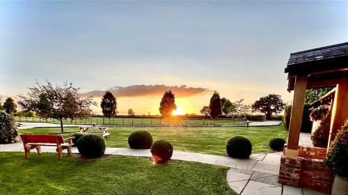 Winsford House | Eco-Friendly New Farm Cheshire B&B with Hot Tub & Breakfast