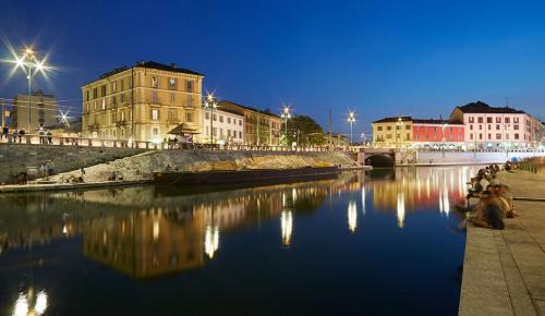 Porta Genova Apartment | Stylish Flat in the Heart of Navigli - Pet & Child Friendly