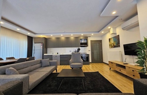 Lara House | New Flat&Large Living Space(2-2) Near Lara Beach