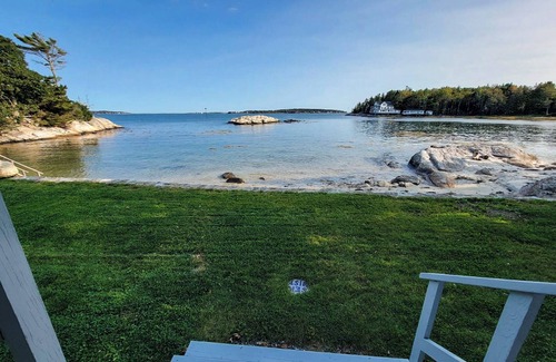 Capitol Island House | Discover Sea Mist: 4 Bed Family Retreat with Great Amenities