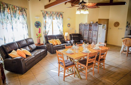 Opal House | New for Rent Ocean View w/Pool - 4 Min Walk to Ritz Carlton & Marriott Beaches