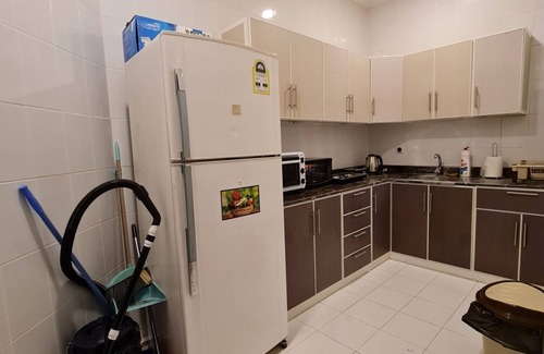 Hera Street Apartment | Newly Furnished Apartment with Outdoor Space in Prime Location