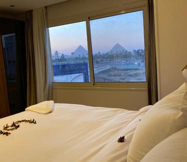 Kafrat al Jabal Hotel | New Galleria Pyramids view inn