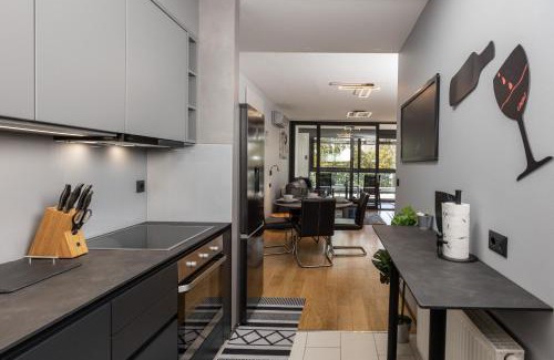 Zagreb Apartment | Explore New Gallery Best West Apartment 214: 4-Star Comfort