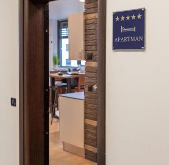 Zagreb Apartment | Stylish 4-Star New Gallery Best West Apartment 310