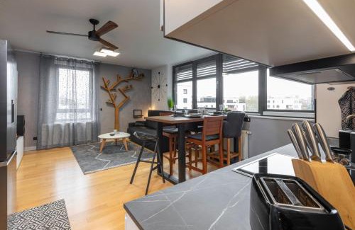 Zagreb Apartment | Stylish 4-Star New Gallery Best West Apartment 310