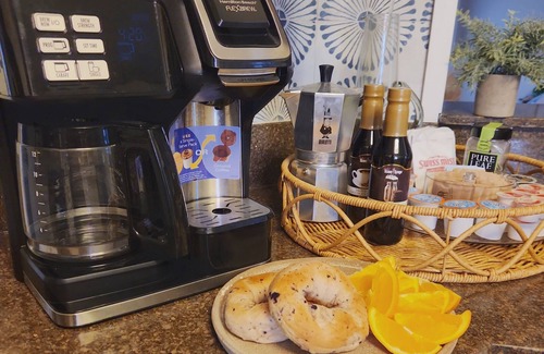 Martin House | Inviting Hotel with Game Room, Pet-Friendly Amenities & Views