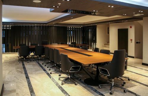 Ankara City Center Hotel | Discover New Gate Hotel: Family-Friendly 4-Star Retreat