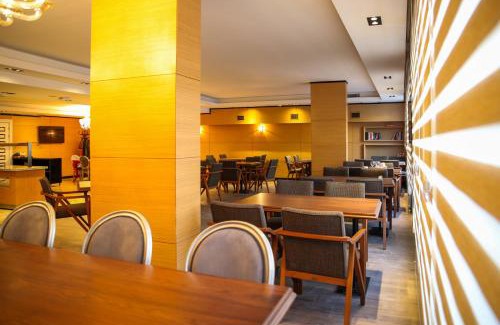 Ankara City Center Hotel | Discover New Gate Hotel: Family-Friendly 4-Star Retreat